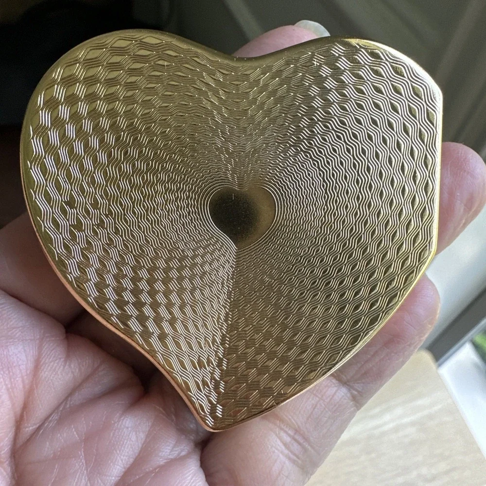 VTG Heart Compact Trinket Box 2.5 in Hinged Lid Texture Etched Design Gold Tone